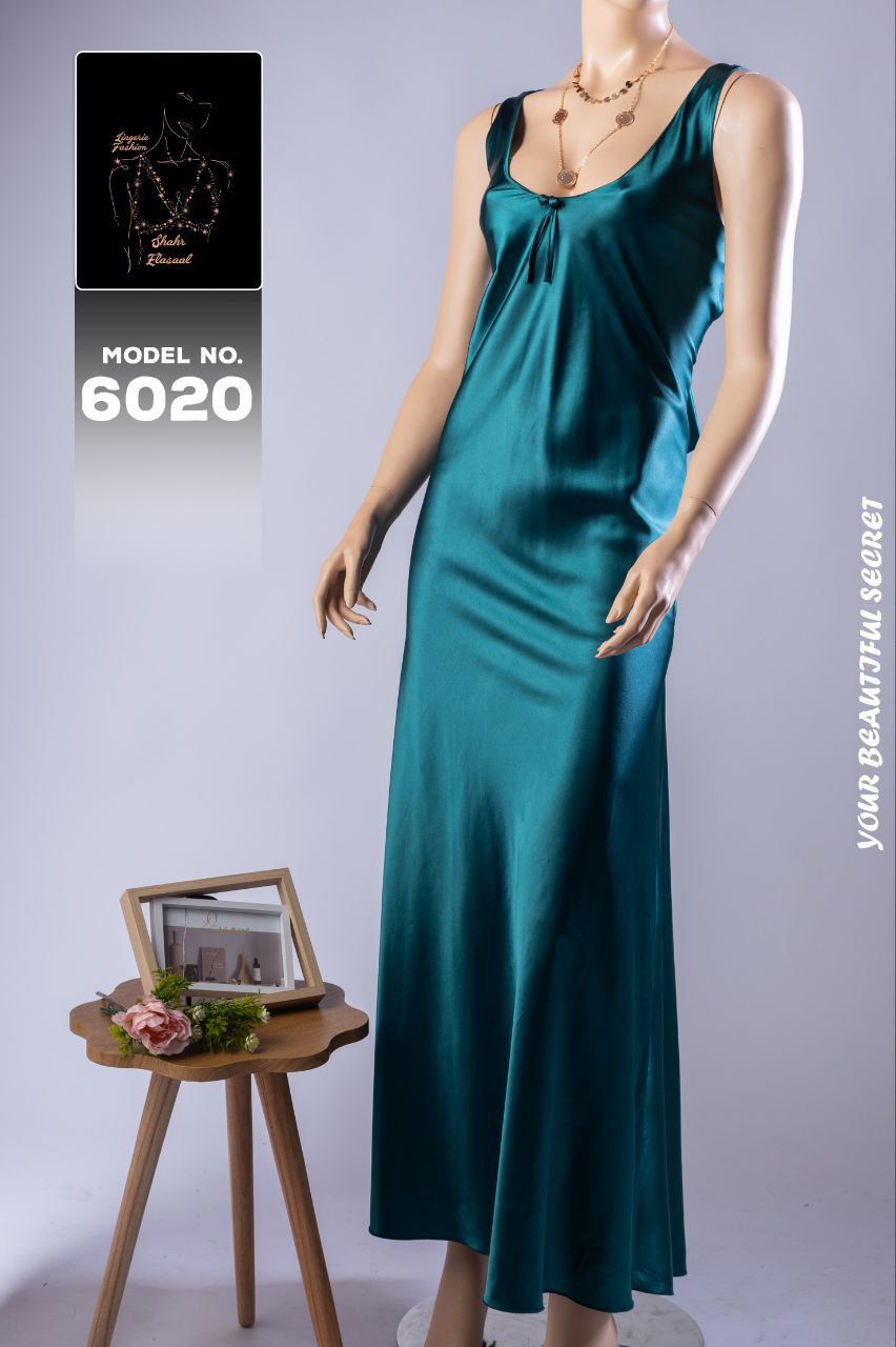 blue dress